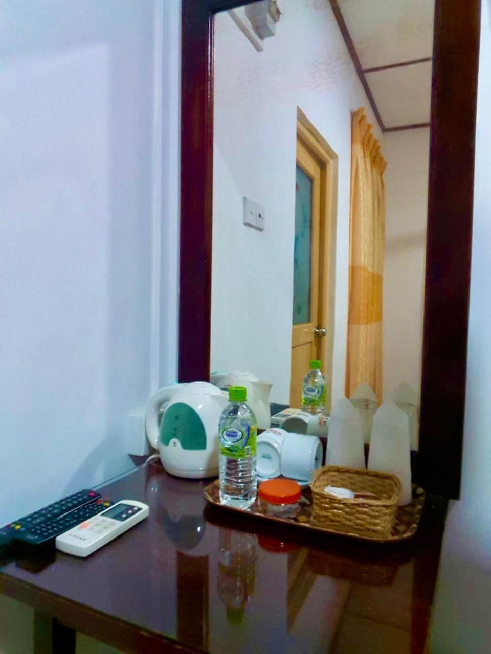 Thilaka City Hotel Anuradhapura Luaran gambar