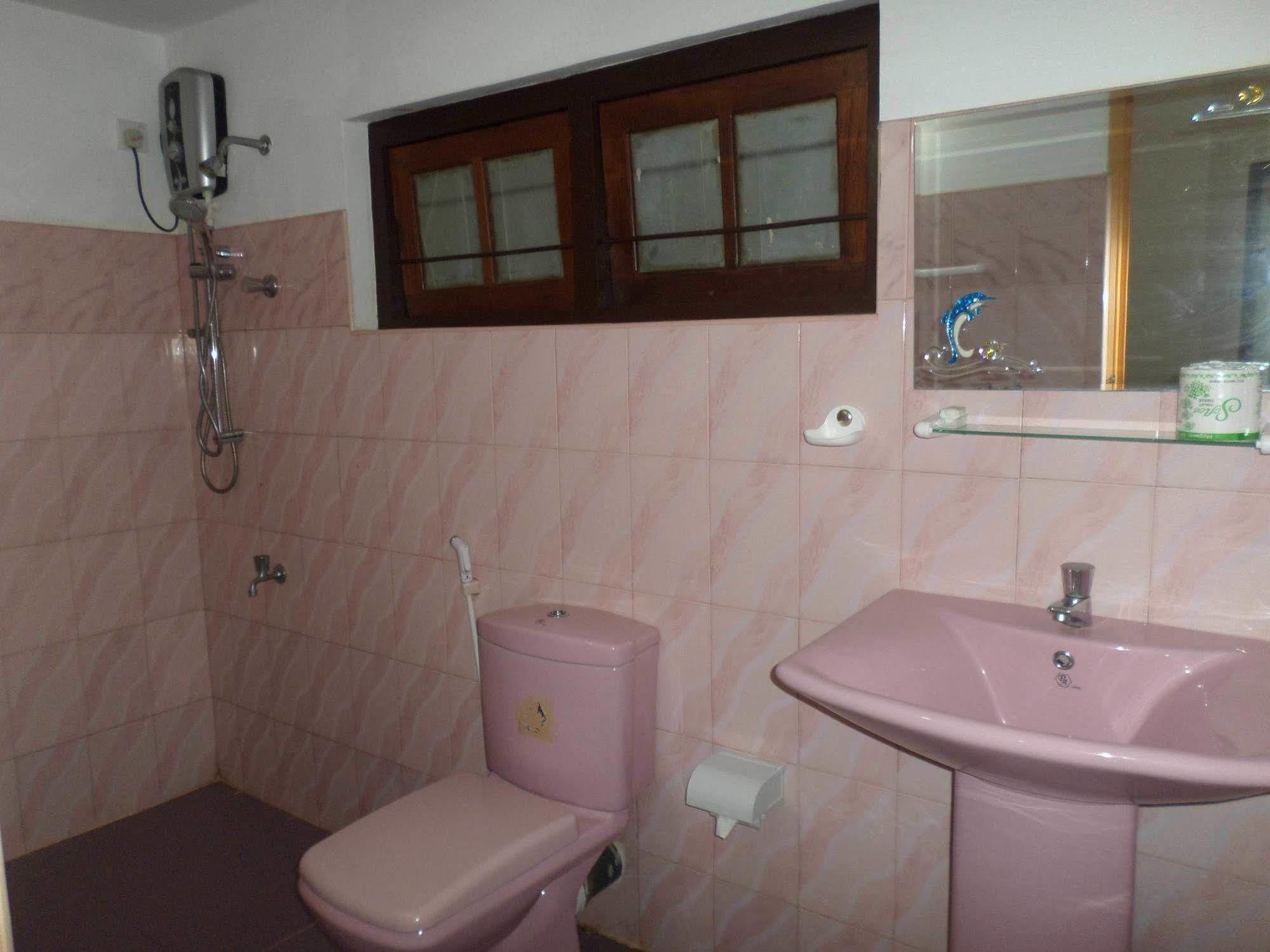 Thilaka City Hotel Anuradhapura Luaran gambar