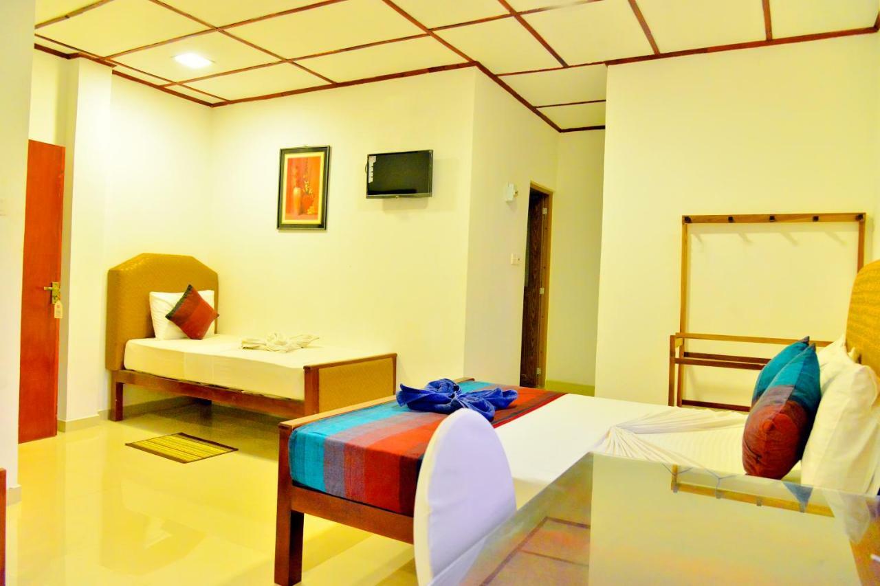 Thilaka City Hotel Anuradhapura Luaran gambar